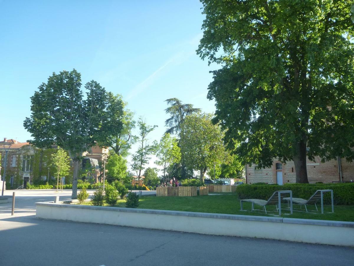 Au coeur de Montastruc-la-Conseillère - Chambres d'hôtes Exterior foto